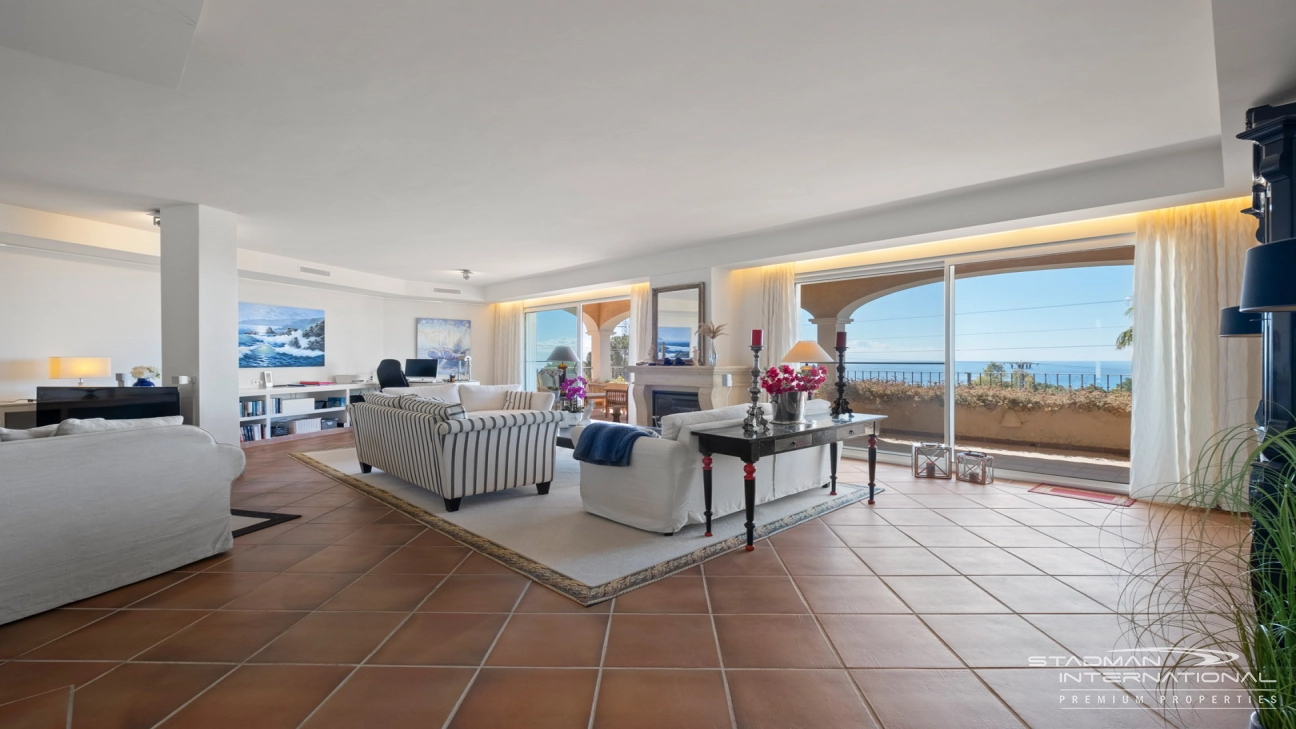 Großzügiges Familienhaus mit Meerblick in Toplage