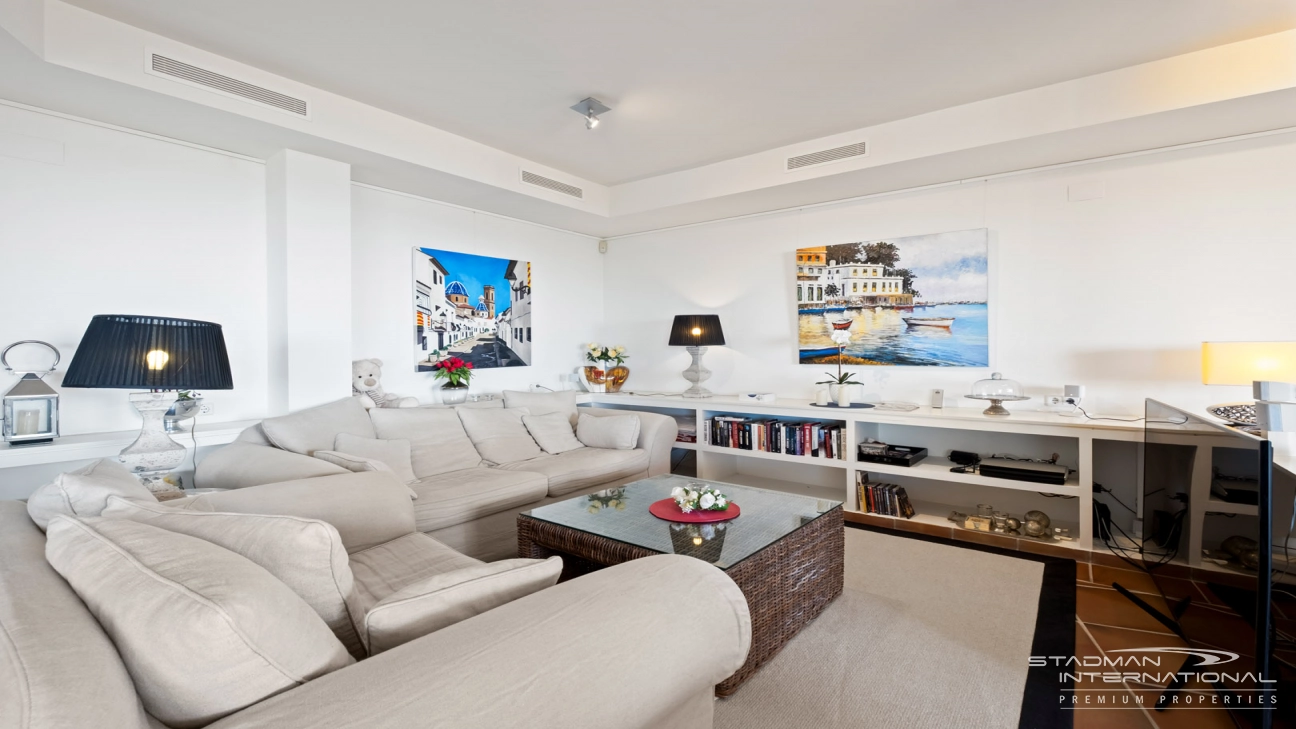 Großzügiges Familienhaus mit Meerblick in Toplage