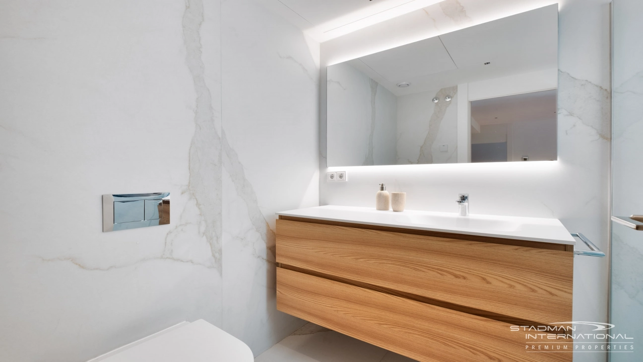 Spectacular Luxury Apartment on the Promenade in Altea