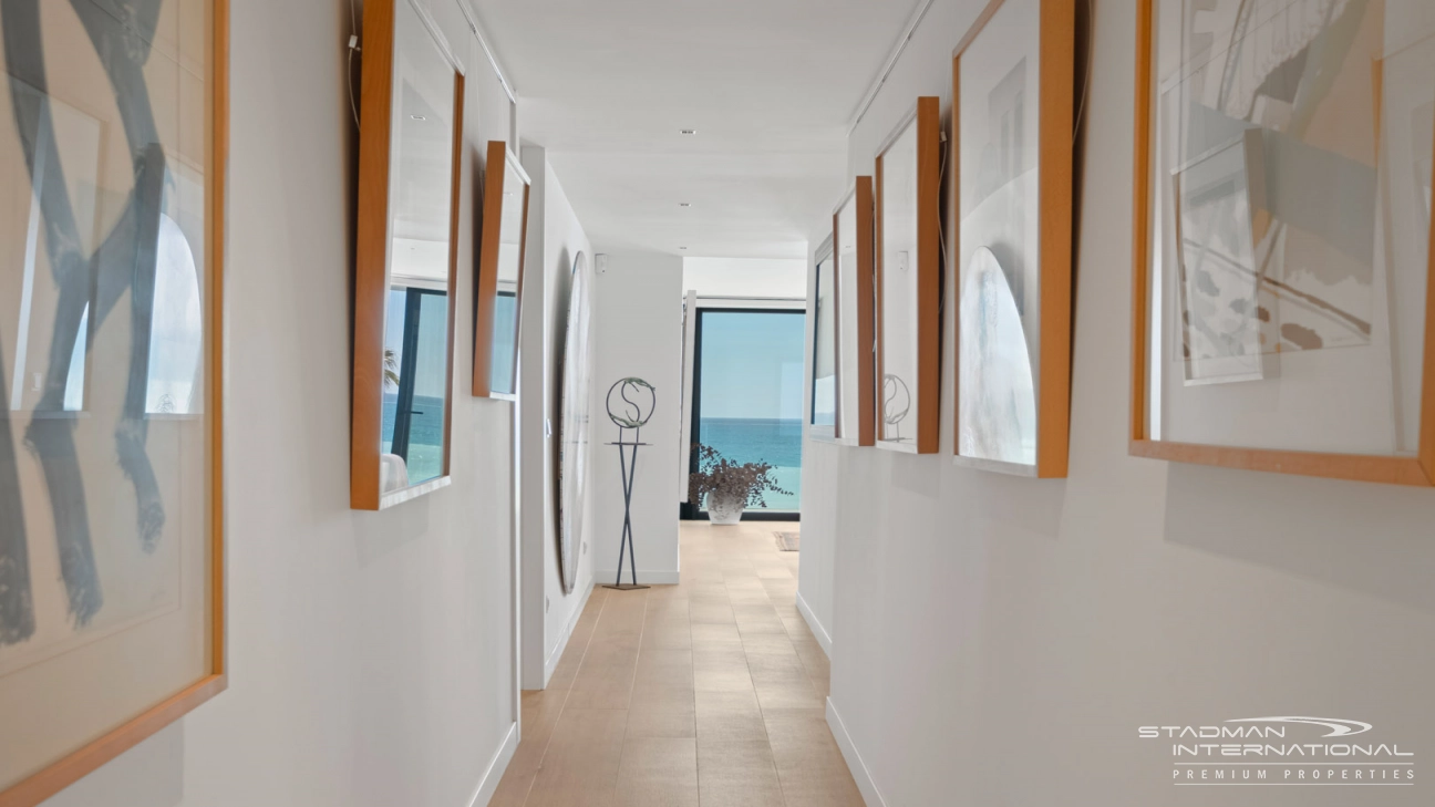 Spectacular Luxury Apartment on the Promenade in Altea