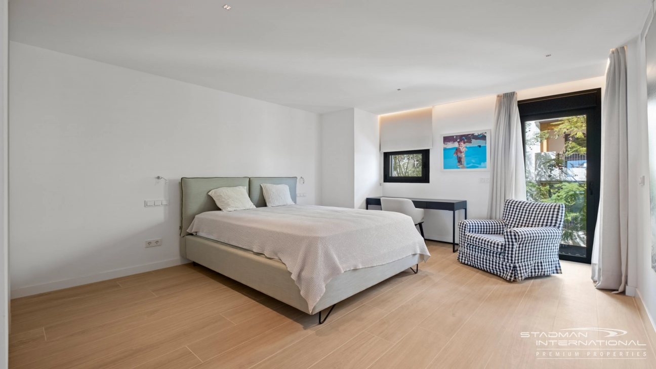 Spectacular Luxury Apartment on the Promenade in Altea