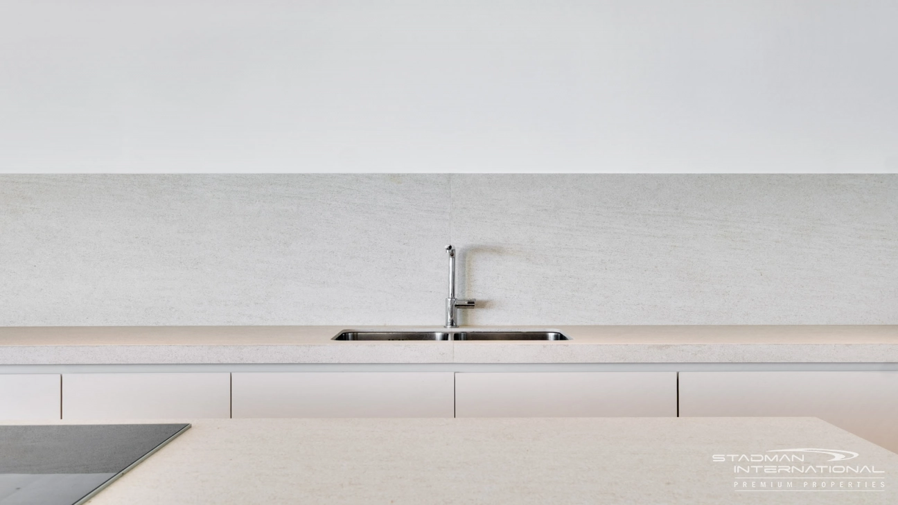 Spectacular Luxury Apartment on the Promenade in Altea