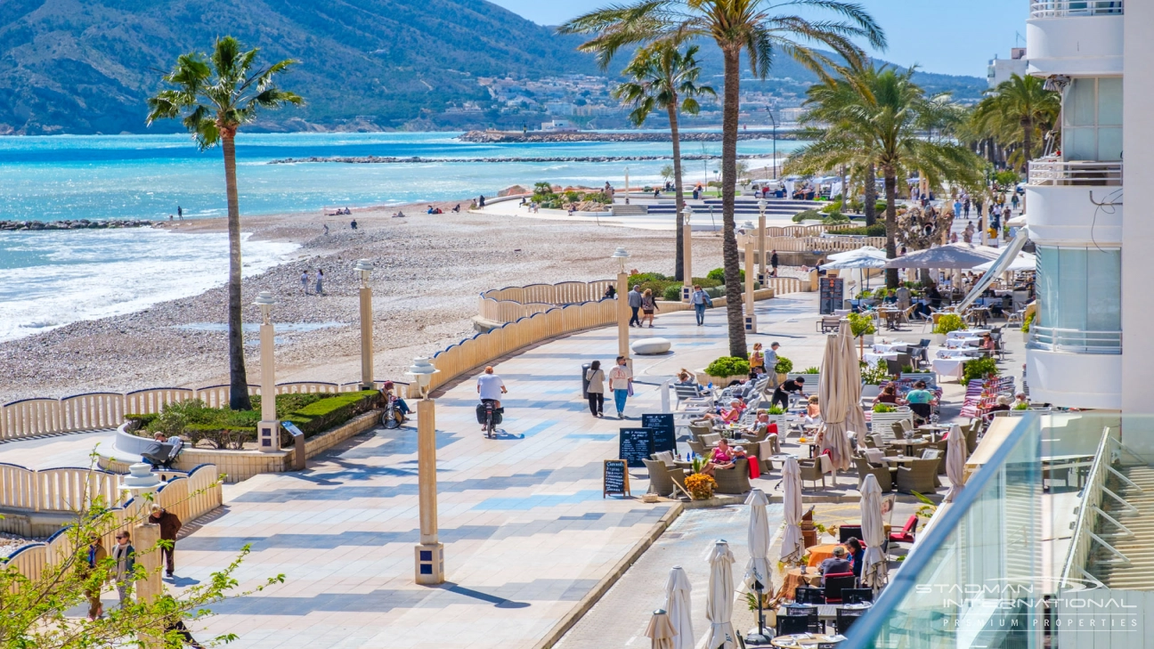 Spectacular Luxury Apartment on the Promenade in Altea