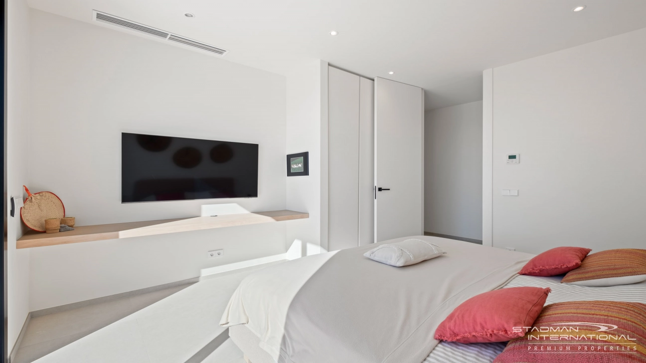 Modern New Built Villa on a Flat Plot with Sea Views 
