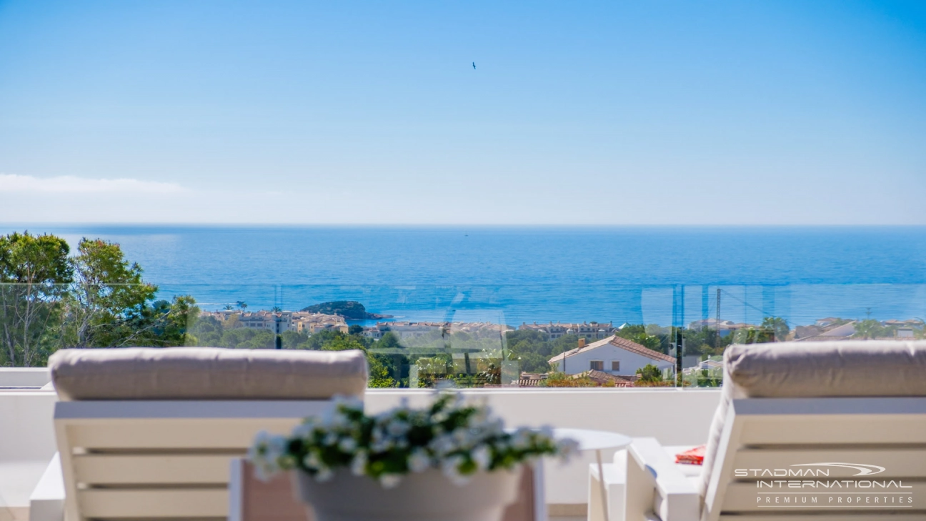 Modern New Built Villa on a Flat Plot with Sea Views 
