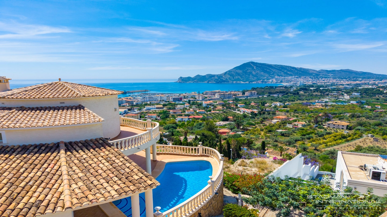 Villa with Great Sea Views in a Prime Location Near Altea Old Town