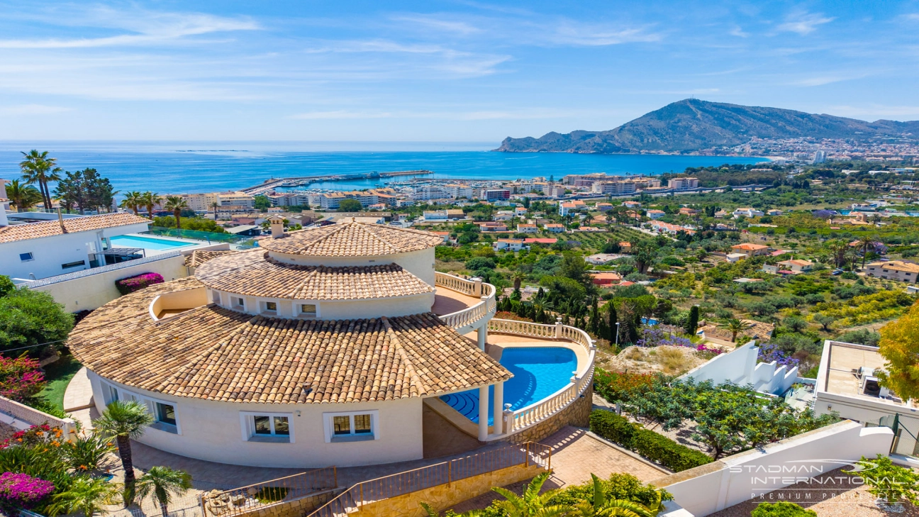 Villa with Great Sea Views in a Prime Location Near Altea Old Town