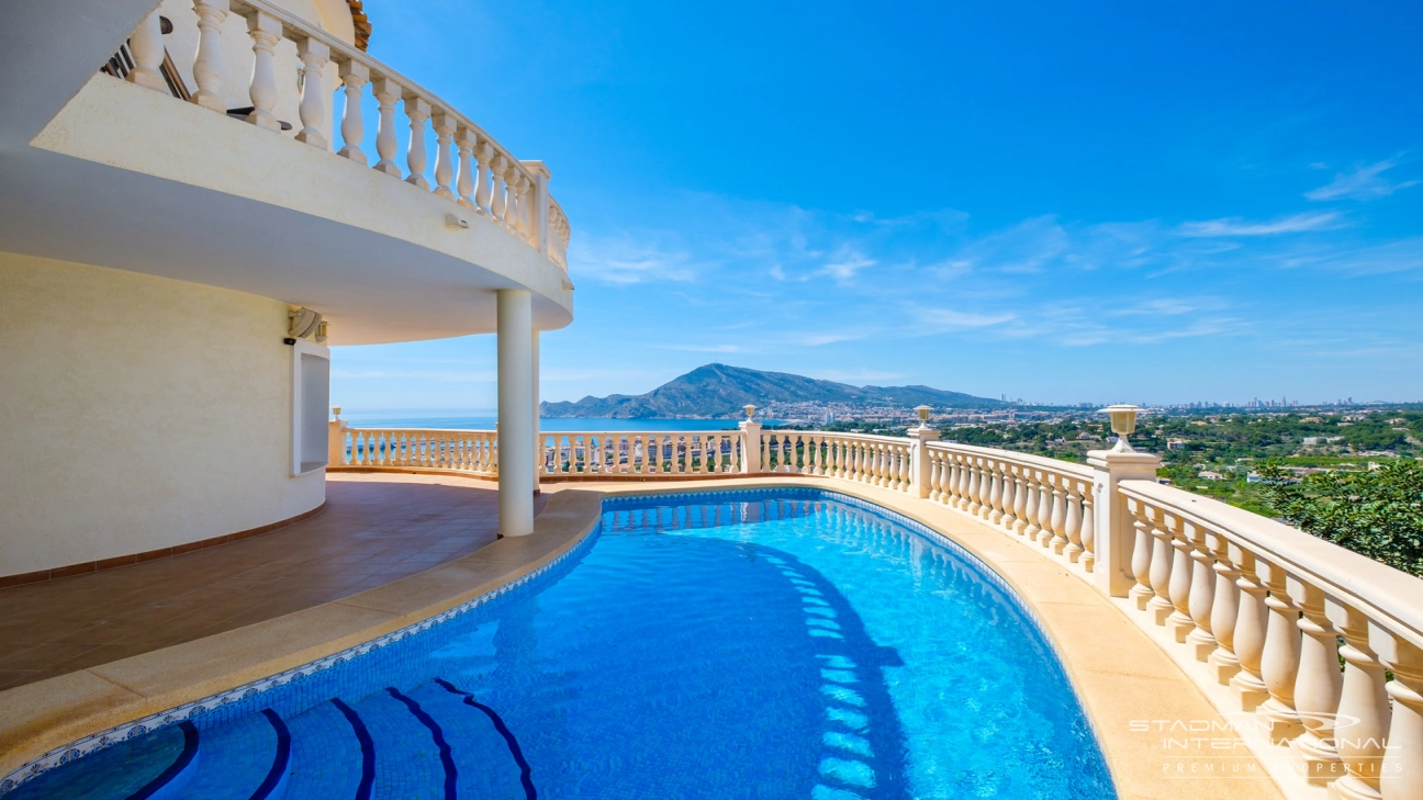 Villa with Great Sea Views in a Prime Location Near Altea Old Town
