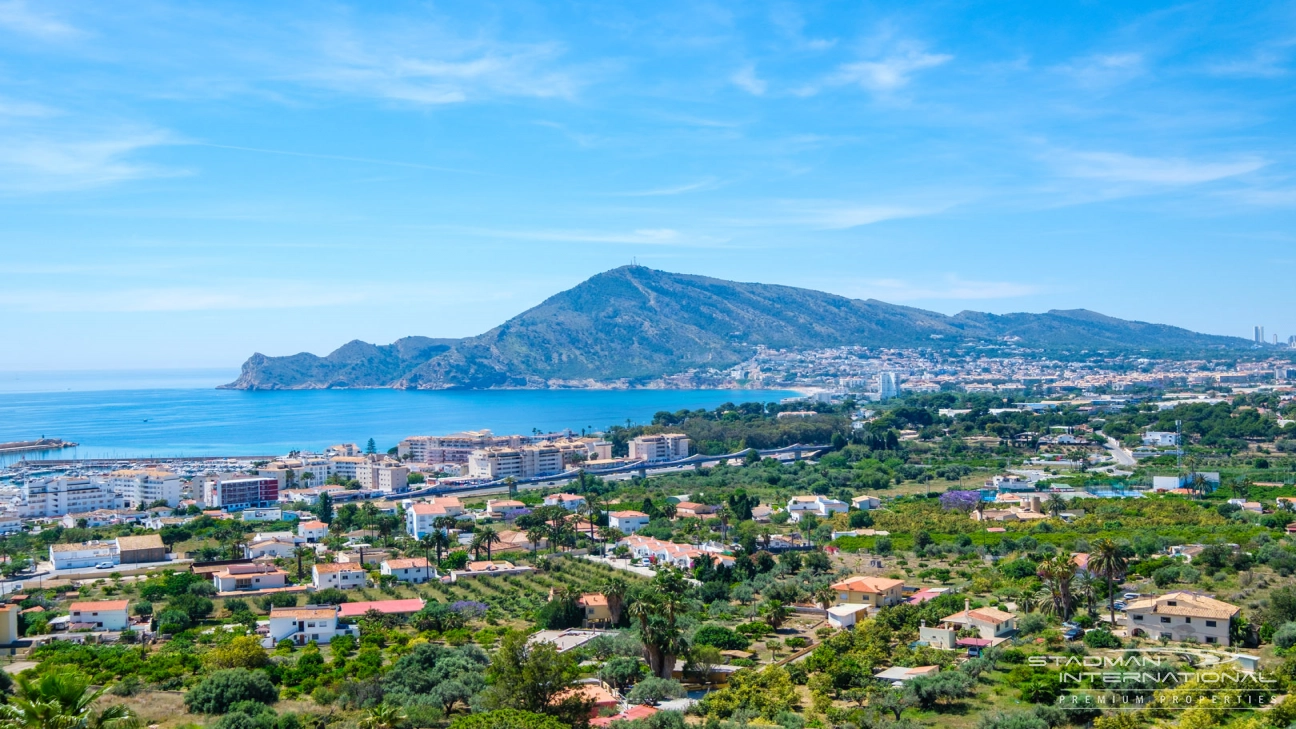 Villa with Great Sea Views in a Prime Location Near Altea Old Town