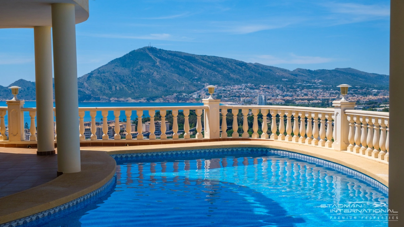 Villa with Great Sea Views in a Prime Location Near Altea Old Town