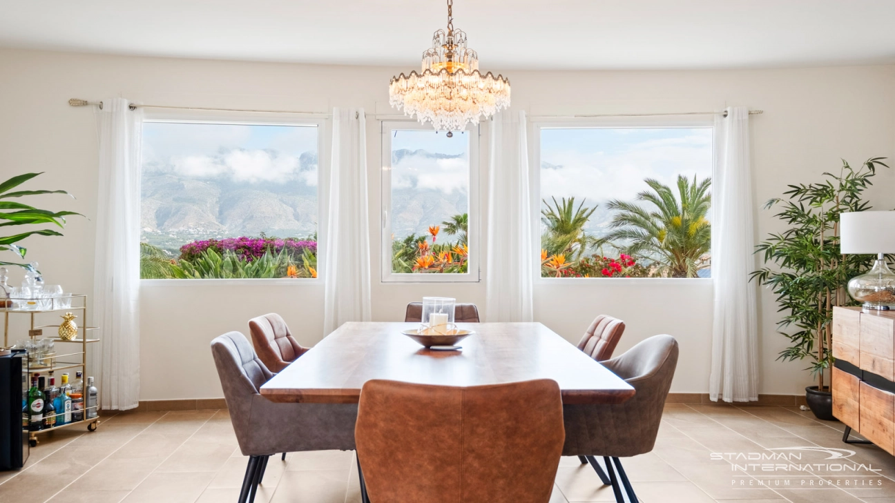 Villa with Great Sea Views in a Prime Location Near Altea Old Town