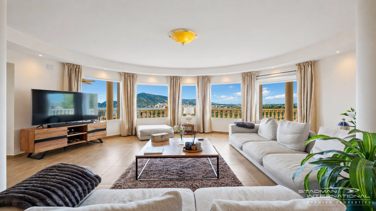 Villa with Great Sea Views in a Prime Location Near Altea Old Town