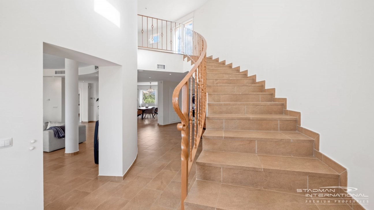 Villa with Great Sea Views in a Prime Location Near Altea Old Town