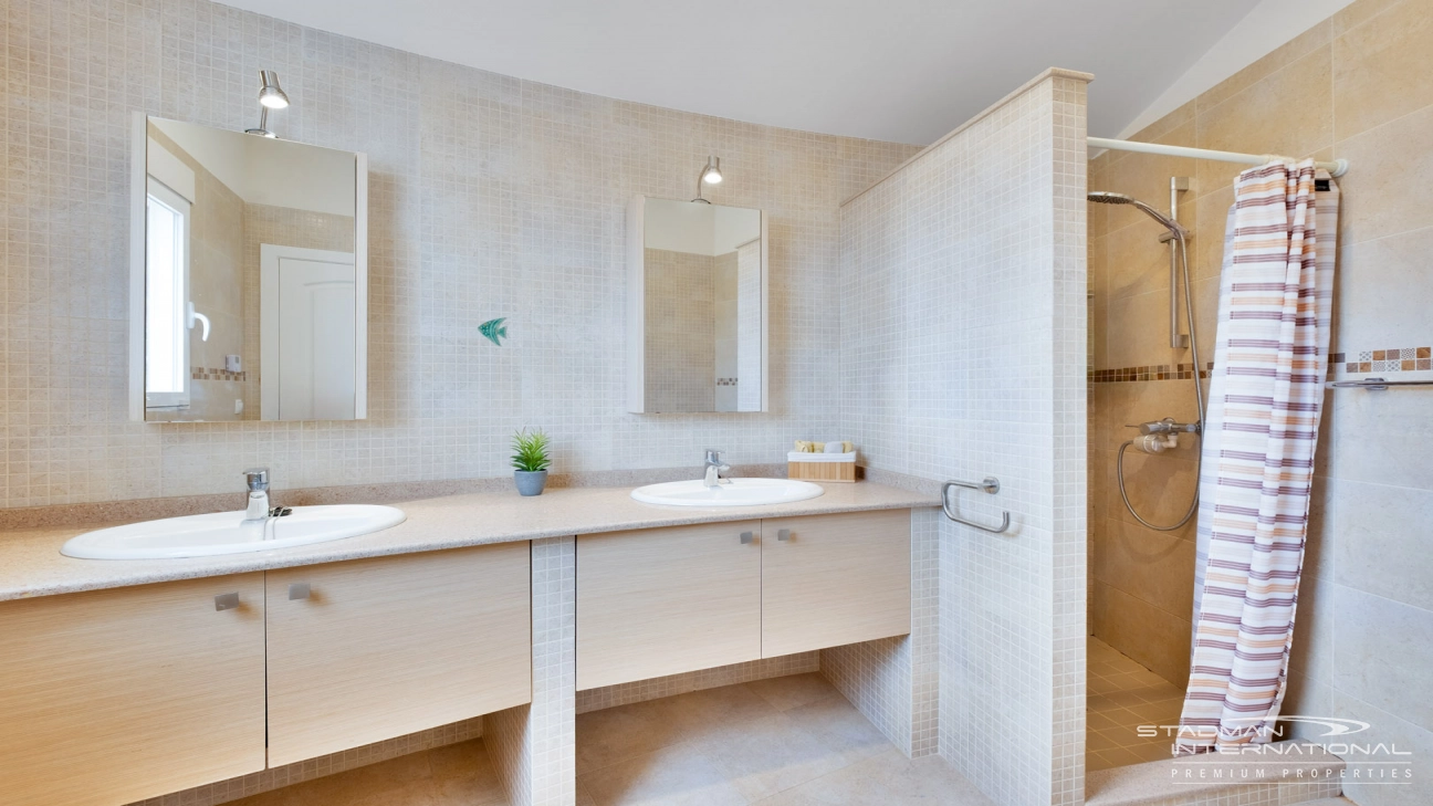 Villa with Great Sea Views in a Prime Location Near Altea Old Town
