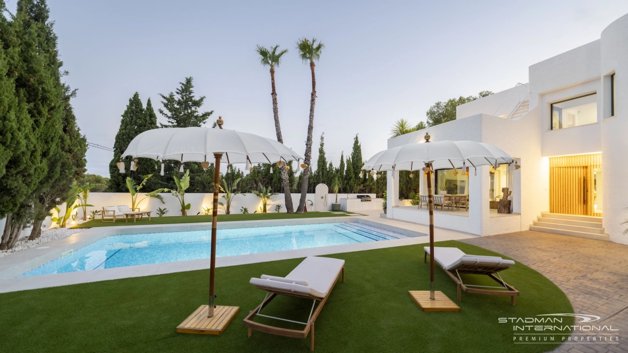 Villa Ibicenca Cerca de la Playa y del Puerto Portosenso
