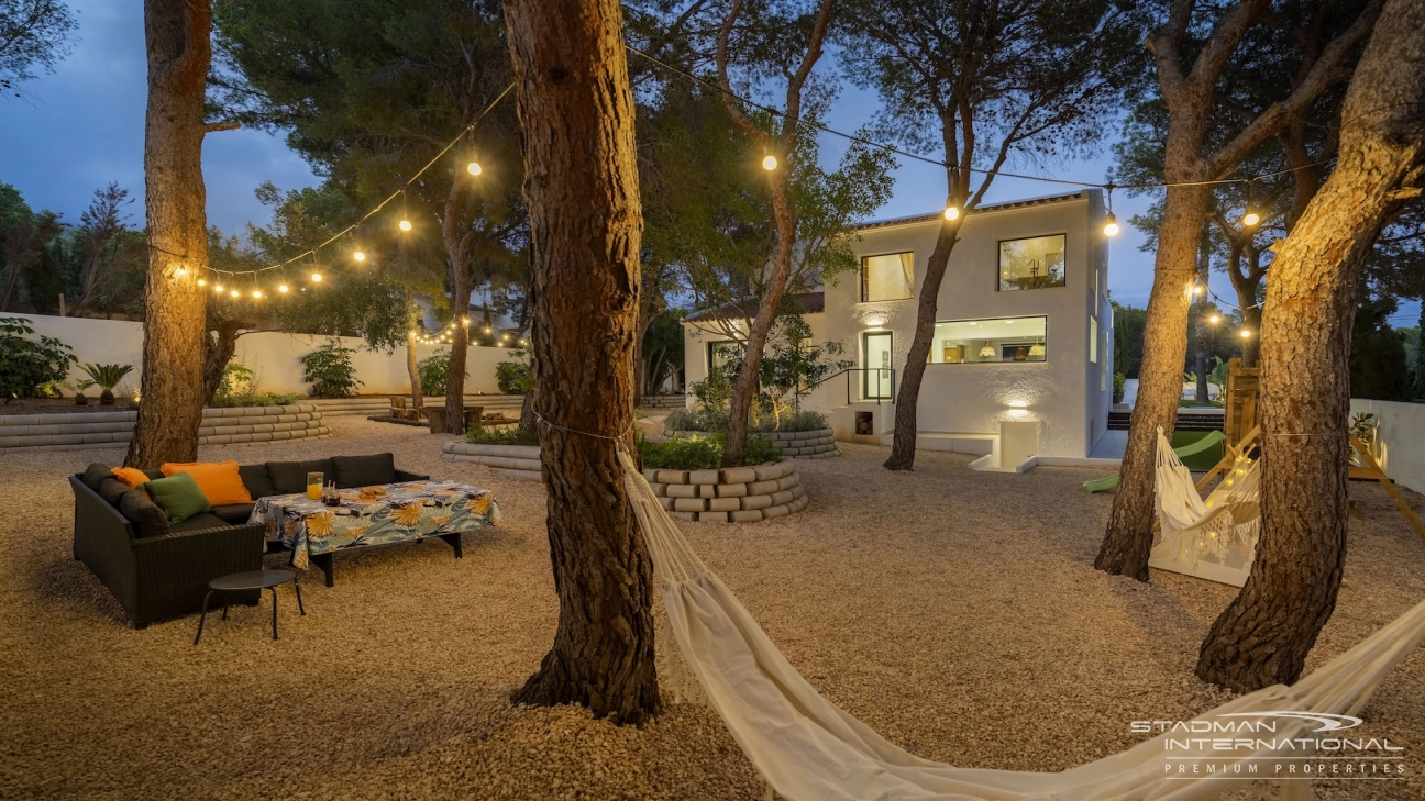Villa Ibicenca Cerca de la Playa y del Puerto Portosenso