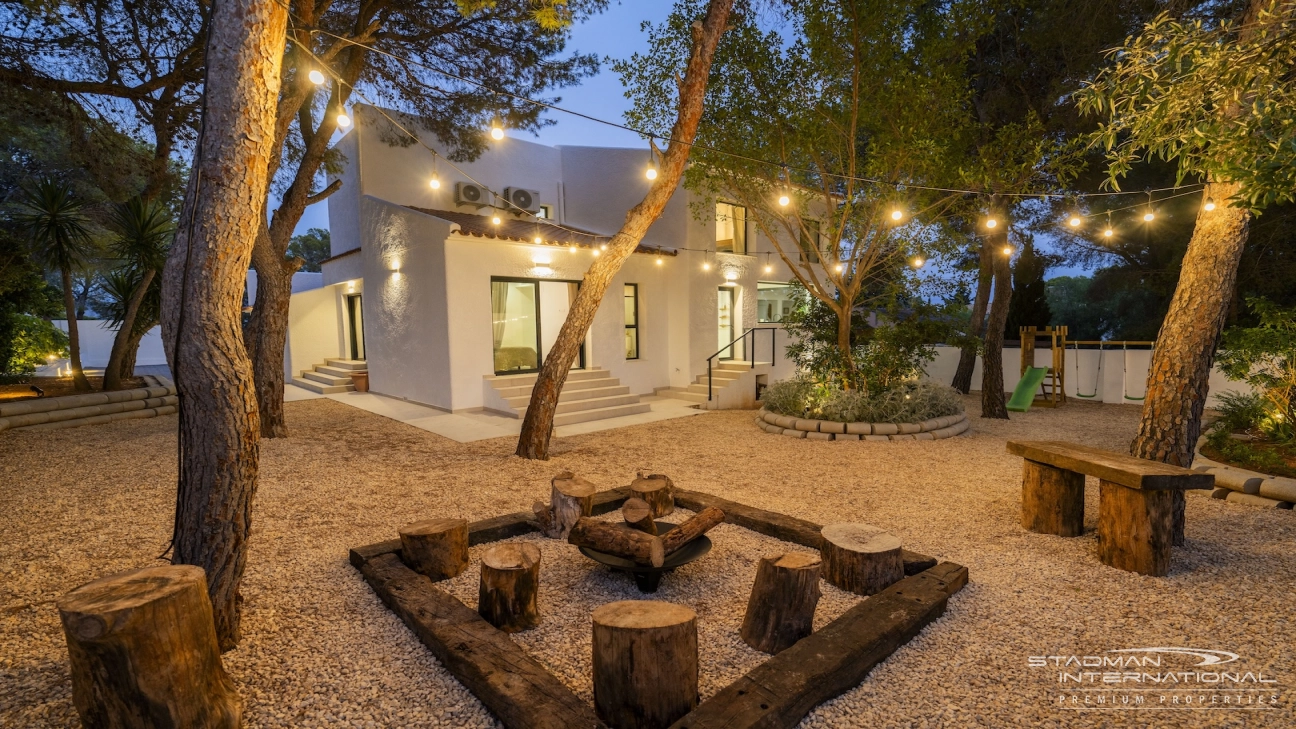 Villa Ibicenca Cerca de la Playa y del Puerto Portosenso