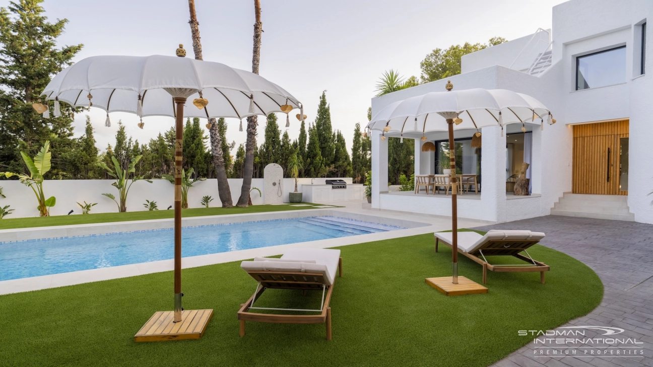 Villa Ibicenca Cerca de la Playa y del Puerto Portosenso
