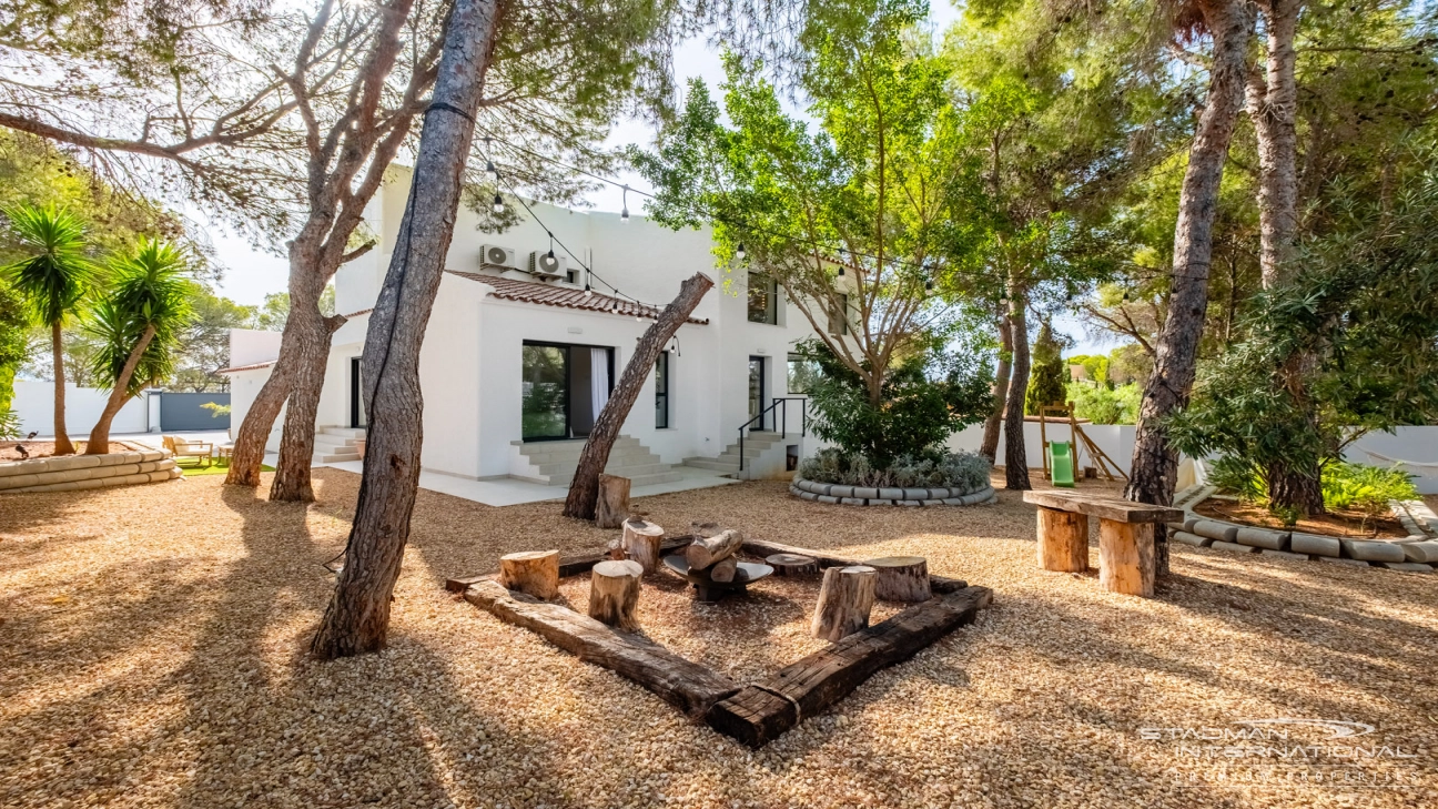 Ibiza Villa in Strandnähe und nahe dem Portosenso Hafen