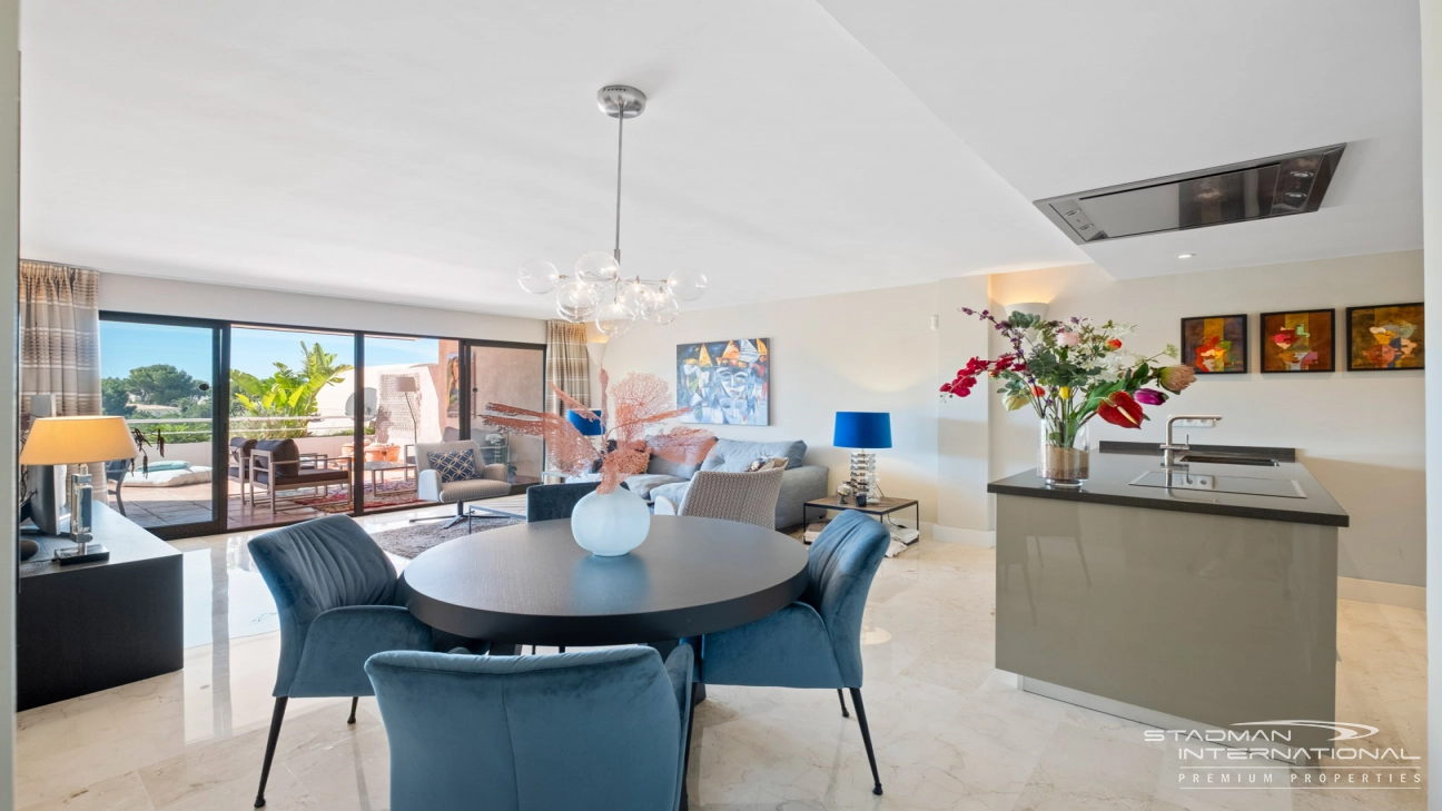Exclusive Apartment with Spacious Terrace in Altea la Vella