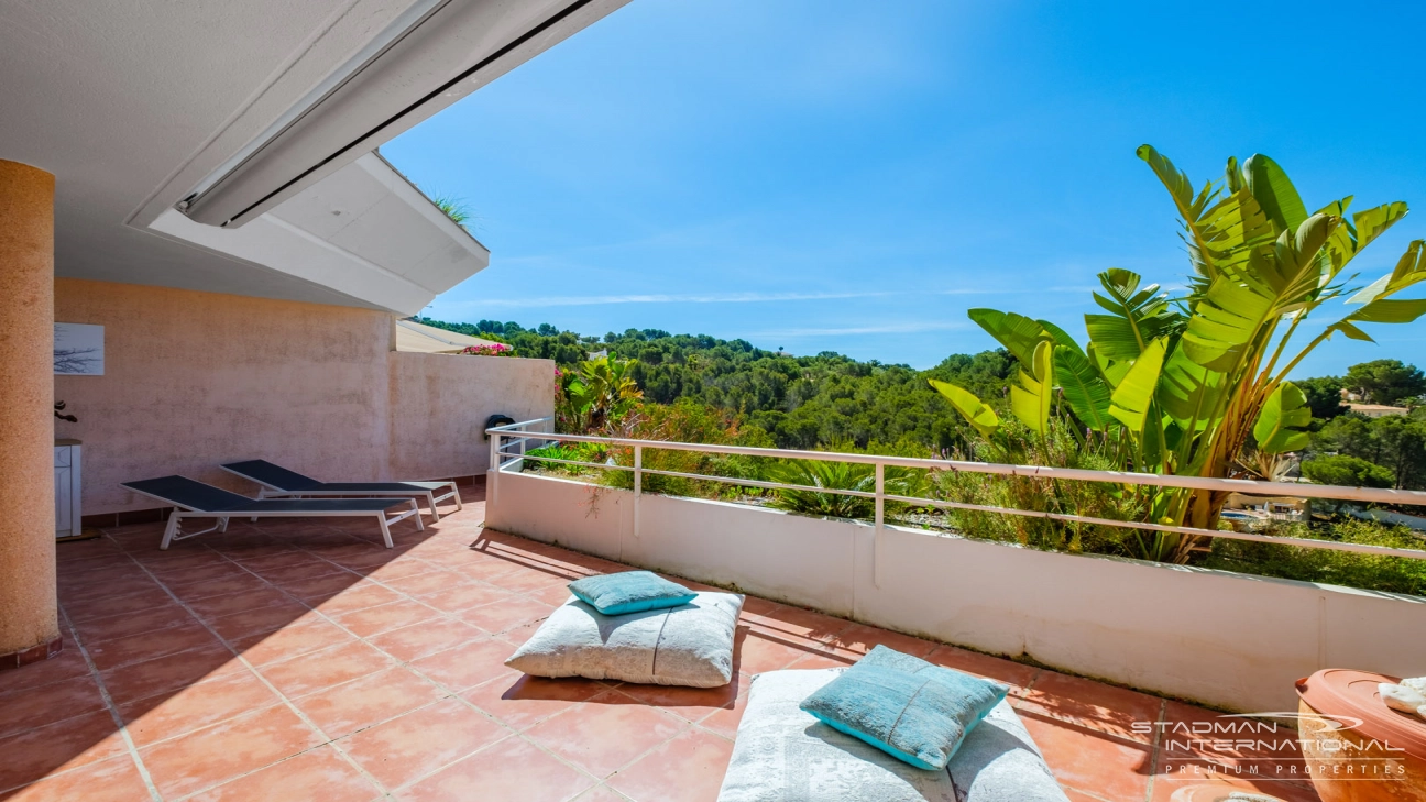 Exclusive Apartment with Spacious Terrace in Altea la Vella