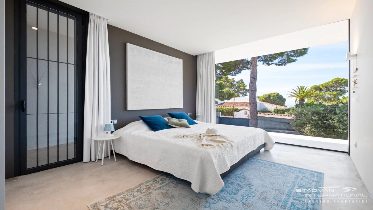 Modern Villa with Beautiful Sea Views Near Altea Golf Club