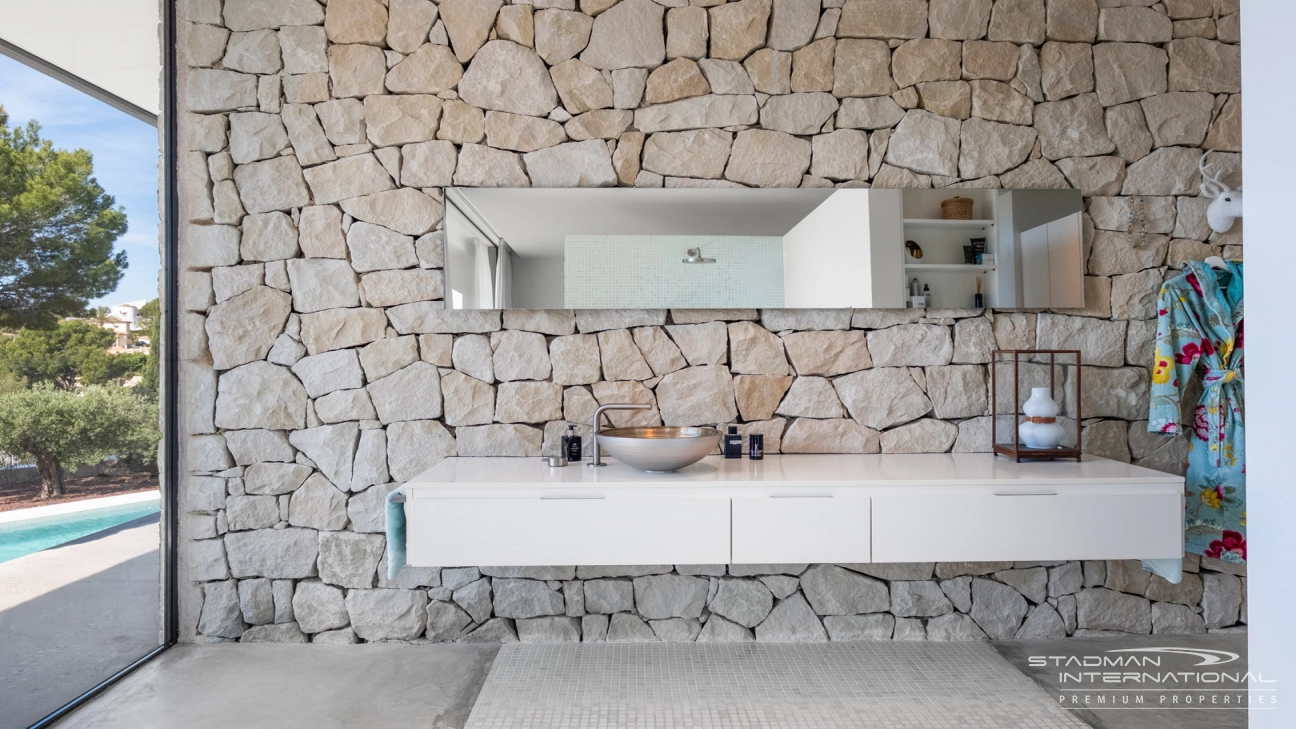 Modern Villa with Beautiful Sea Views Near Altea Golf Club