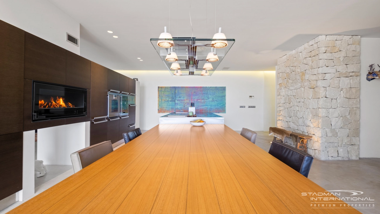 Modern Villa with Beautiful Sea Views Near Altea Golf Club