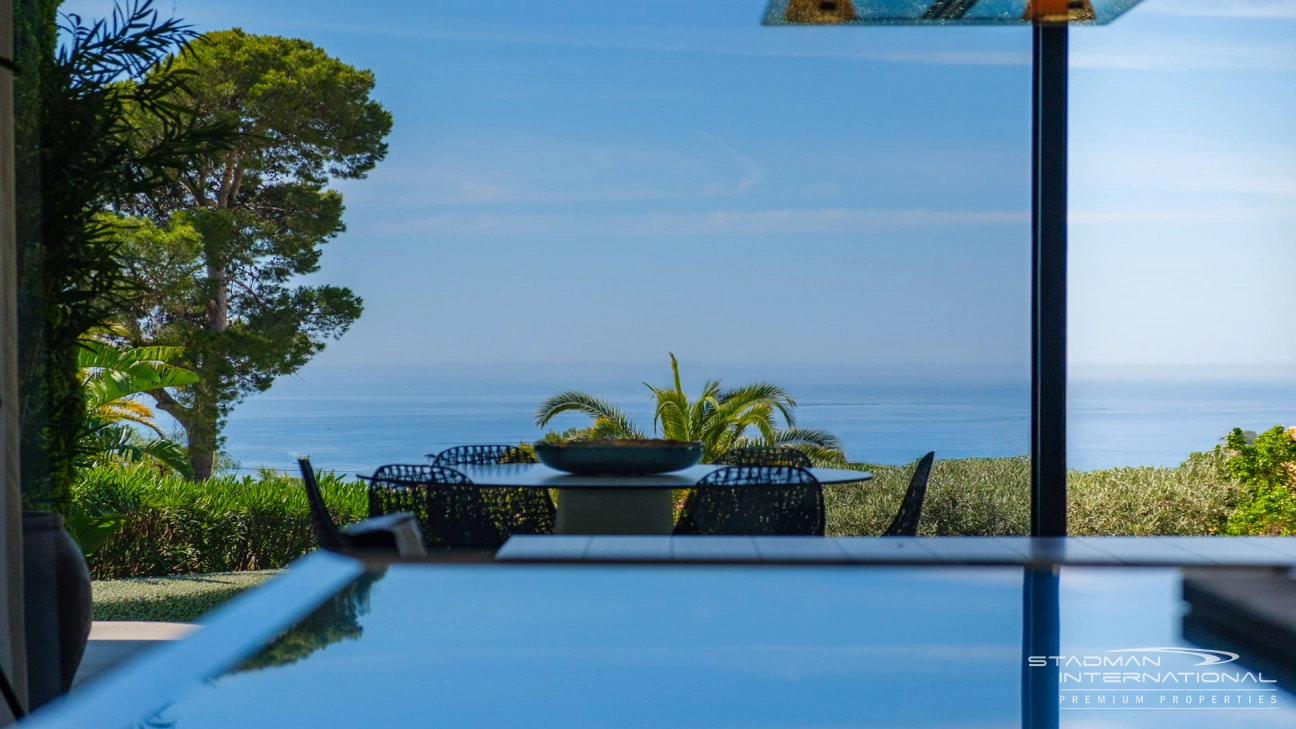 Modern Villa with Beautiful Sea Views Near Altea Golf Club