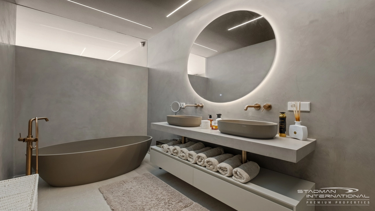 Moderne Designvilla mit Fantastischem Meerblick in Altea Hills