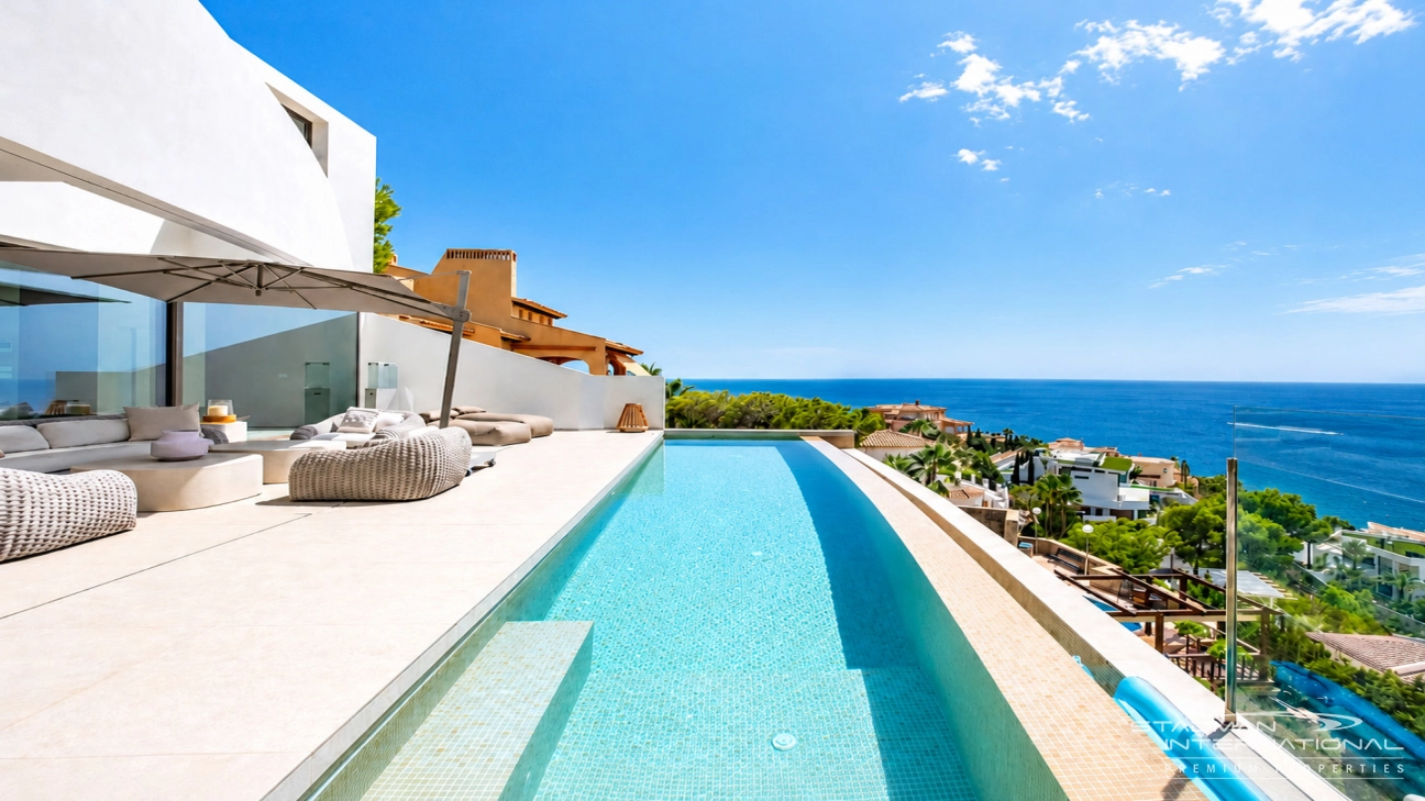 Moderne Designvilla mit Fantastischem Meerblick in Altea Hills