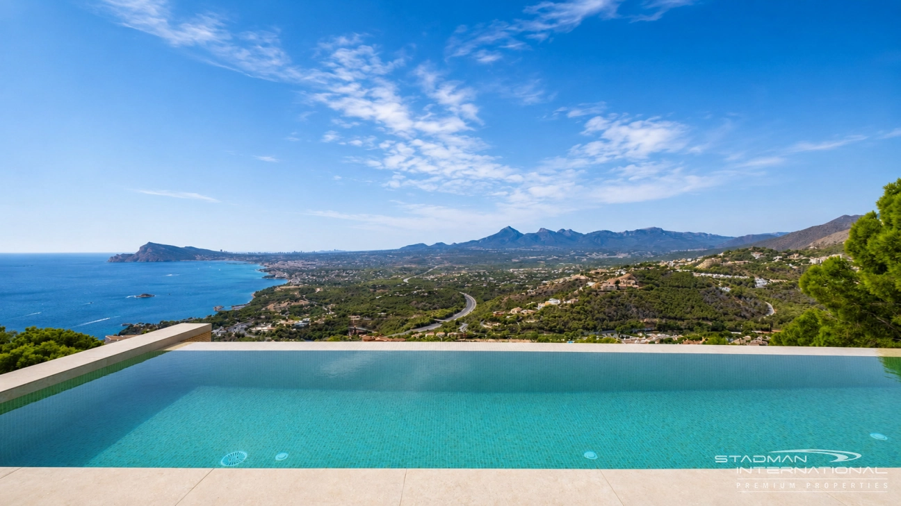 Moderne Designvilla mit Fantastischem Meerblick in Altea Hills