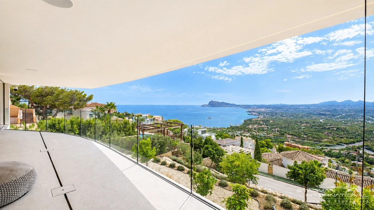 Moderne Designvilla mit Fantastischem Meerblick in Altea Hills