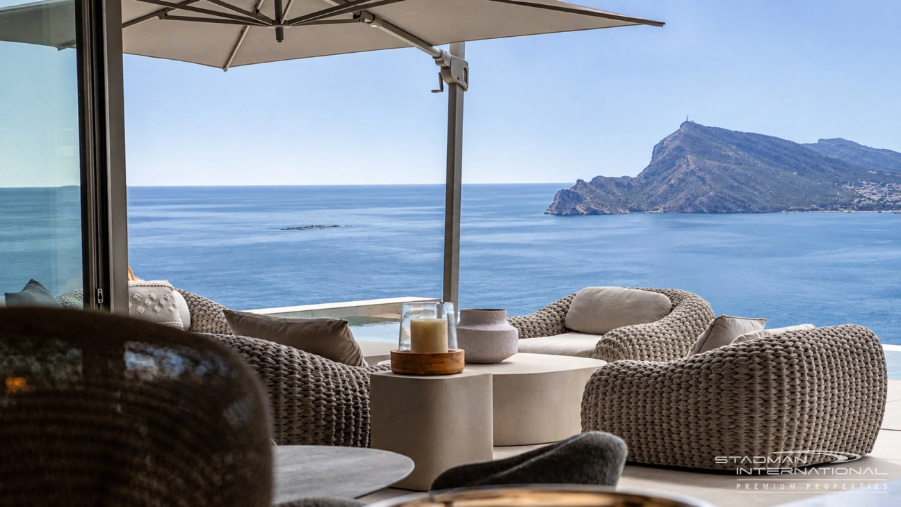 Moderne Designvilla mit Fantastischem Meerblick in Altea Hills