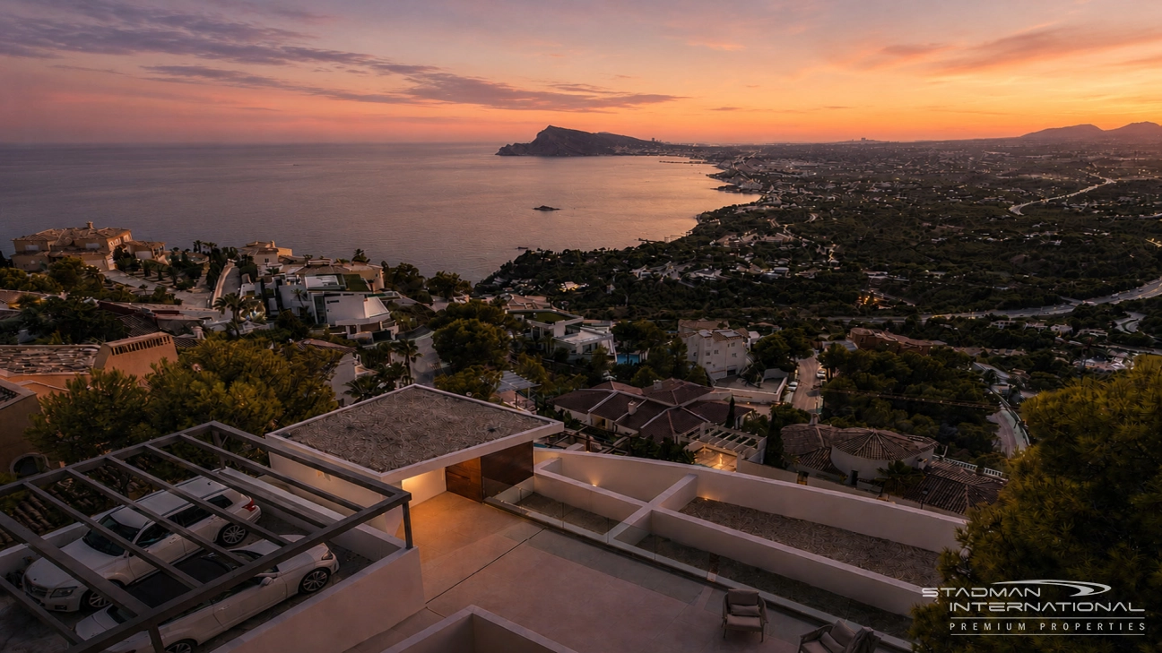 Moderne Designvilla mit Fantastischem Meerblick in Altea Hills