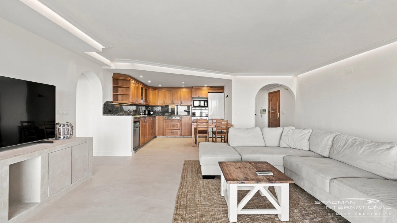 Mooi Appartement met Groot Terras en Fantastisch Zeezicht