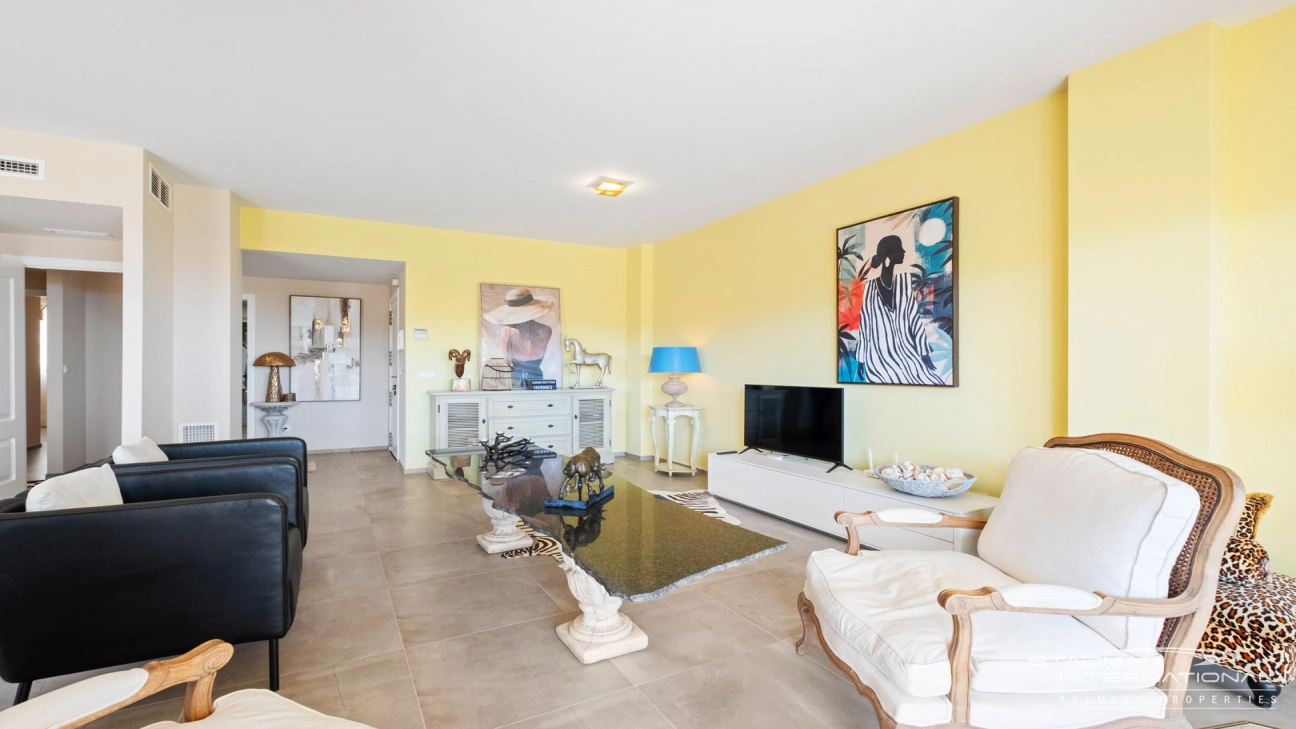 Corner Apartment with Spacious Terrace and Sea Views 