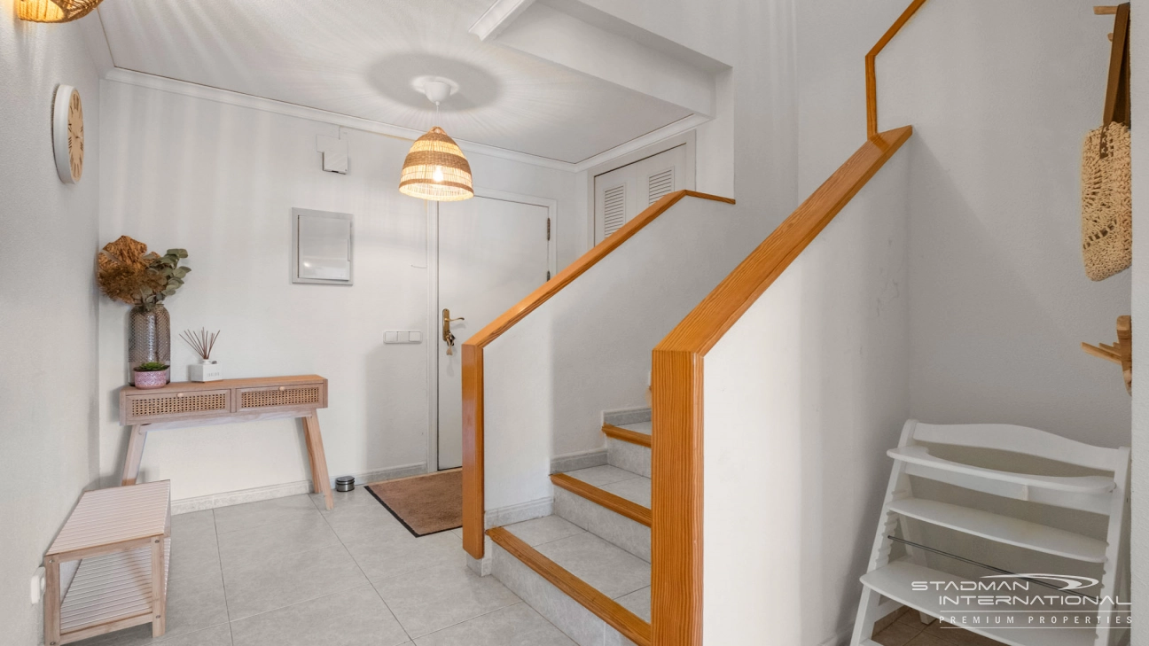 Spacieux Appartement Duplex à Proximité de la Plage et du Port 