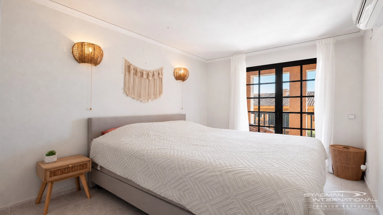 Spacieux Appartement Duplex à Proximité de la Plage et du Port 