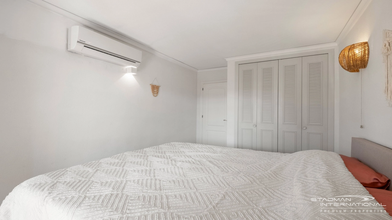 Spacieux Appartement Duplex à Proximité de la Plage et du Port 