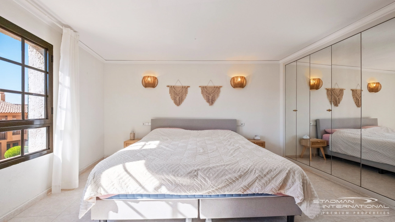 Spacieux Appartement Duplex à Proximité de la Plage et du Port 