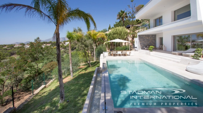 Beautiful Modern Villa Directly Overlooking Don Cayo Golf Course in Altea La Vella