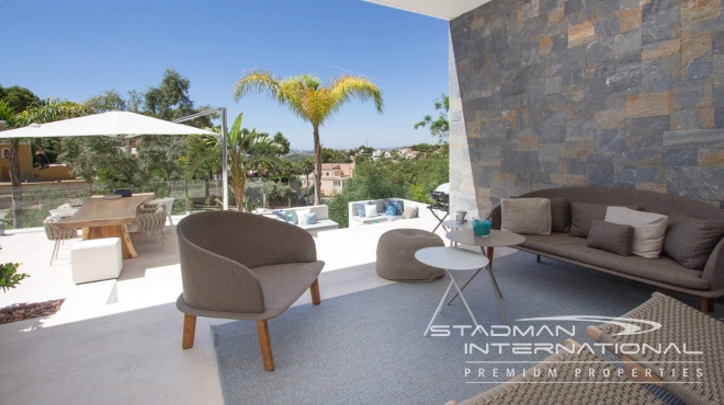 Beautiful Modern Villa Directly Overlooking Don Cayo Golf Course in Altea La Vella
