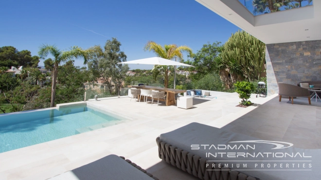 Beautiful Modern Villa Directly Overlooking Don Cayo Golf Course in Altea La Vella