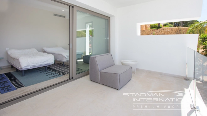 Beautiful Modern Villa Directly Overlooking Don Cayo Golf Course in Altea La Vella