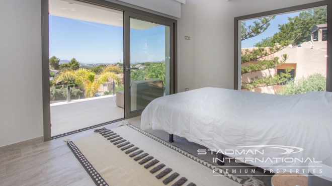 Beautiful Modern Villa Directly Overlooking Don Cayo Golf Course in Altea La Vella