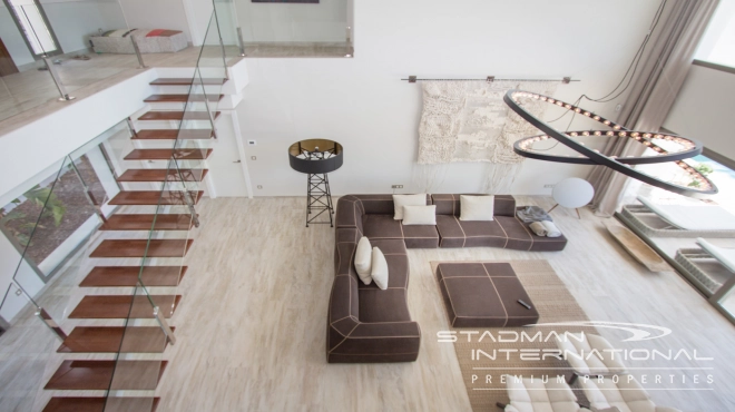 Beautiful Modern Villa Directly Overlooking Don Cayo Golf Course in Altea La Vella
