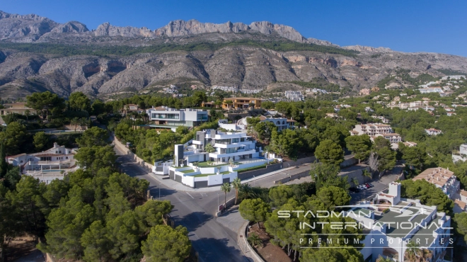 Modern Masterpiece on Don Cayo Golf with Spectacular Panoramic Views