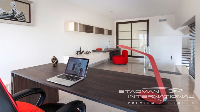 Modern Masterpiece on Don Cayo Golf with Spectacular Panoramic Views