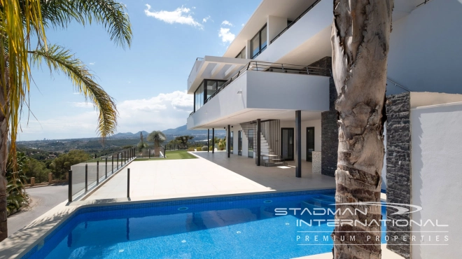 Modern Masterpiece on Don Cayo Golf with Spectacular Panoramic Views